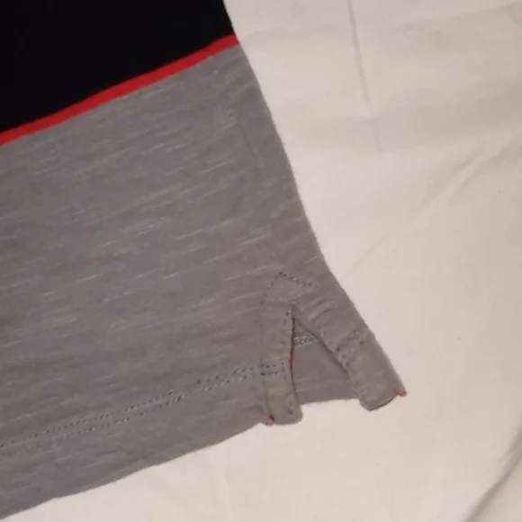 4/$15 Ocean Current Men's Tank Top XL Black Red White Grey Stripes EUC - Picture 4 of 5